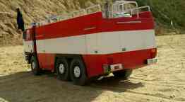 2.9. P9020141cut.jpg